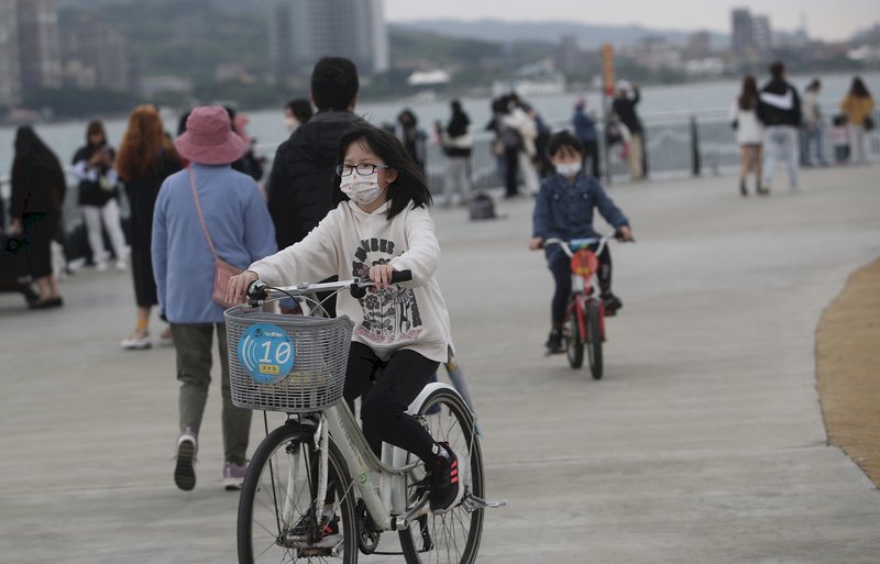 冷氣團及鋒面通過  低溫下探11度、3千公尺高山有望降雪