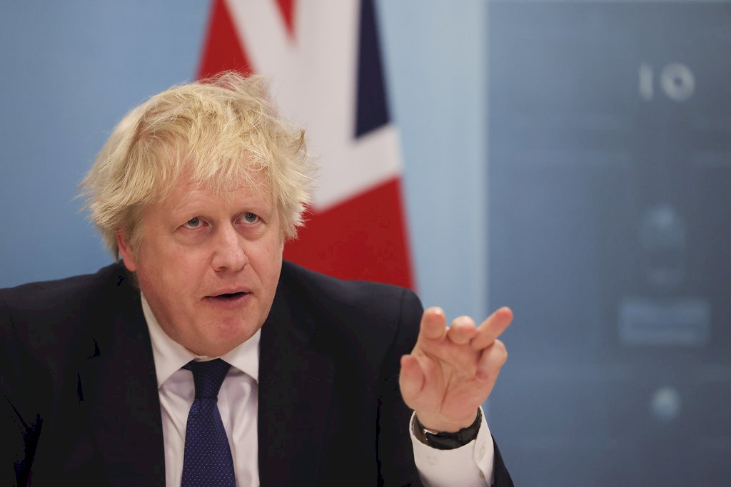 首相強生英國地方選舉結果進入留校察看
