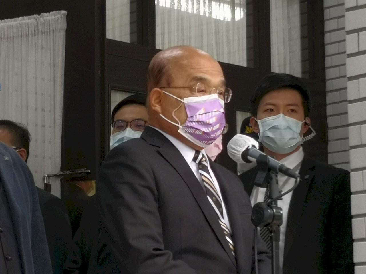 力挺王美花 蘇揆：下台是瀟灑留下解決問題才是負責