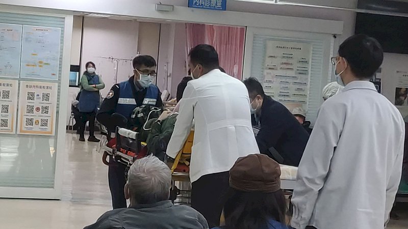 幻象2000飛官黃重凱獲救 情況良好最快16日出院