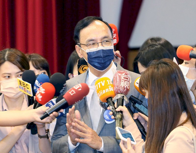 布局2024邀郭董回國民黨？朱立倫再提非綠大團結