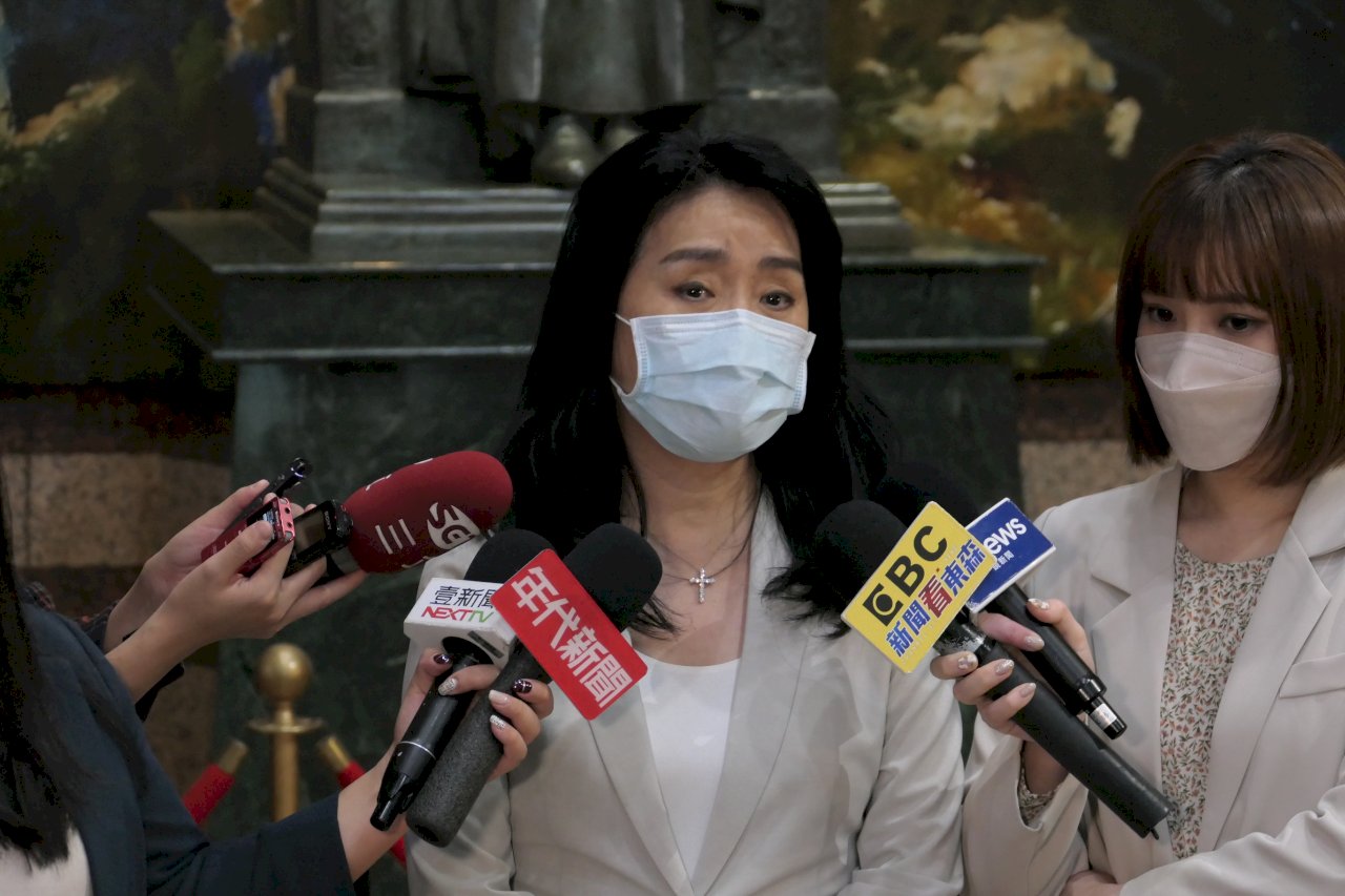 數位中介服務法疑慮多 立委：重點應避免網路使用者遭遇不公