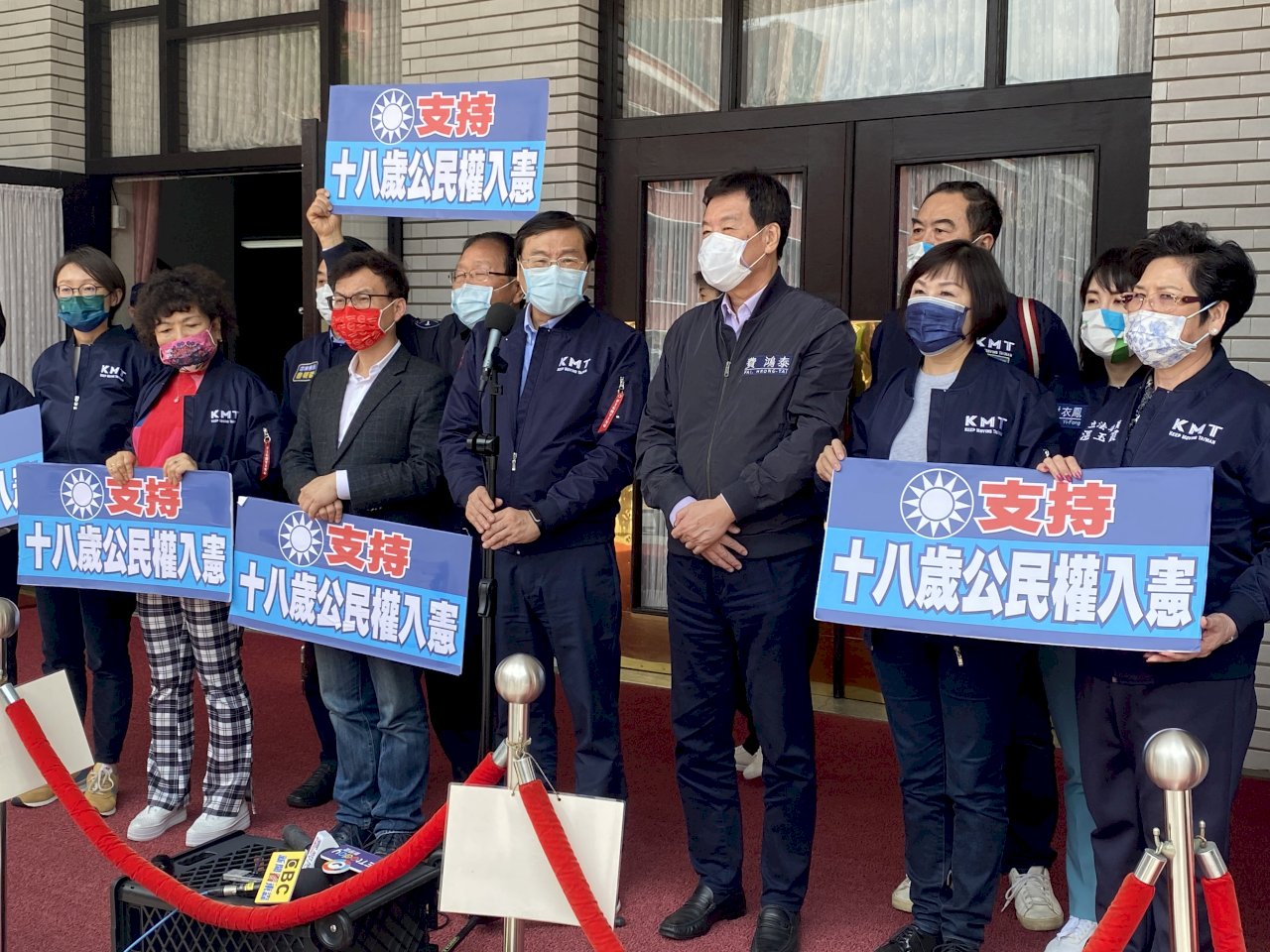 用行動駁質疑 國民黨團投18歲公民權贊成票 曾銘宗：續推動保入憲
