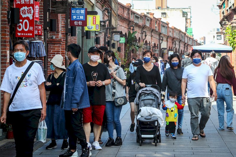 ◎臉書直播：病例破千？在宅照護資源夠嗎？九合一選戰牛肉在哪裡？