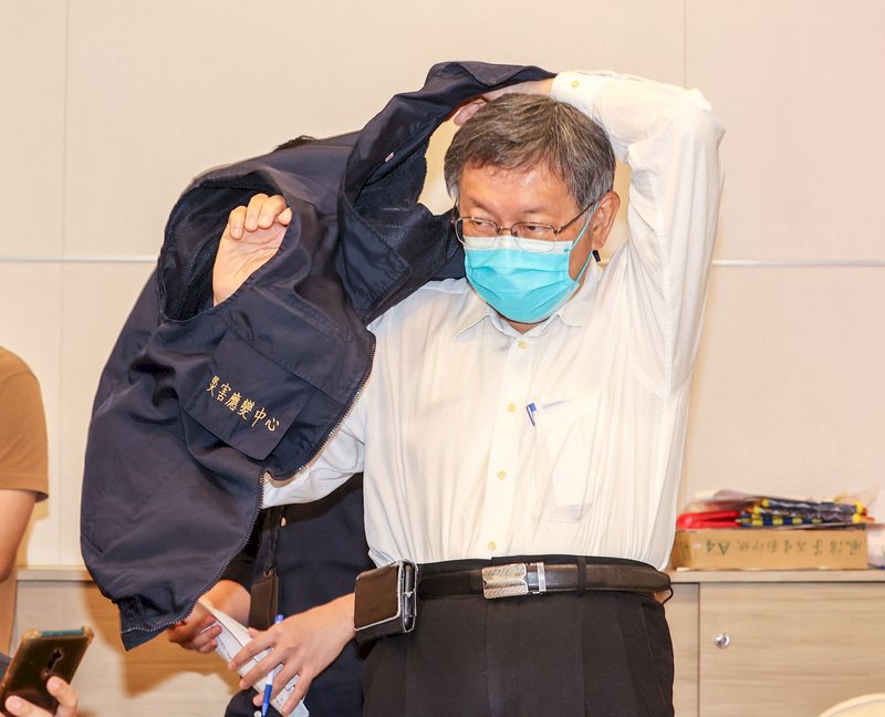 北市增100例確診 柯文哲估疫情還要燒2個月「不要太樂觀」
