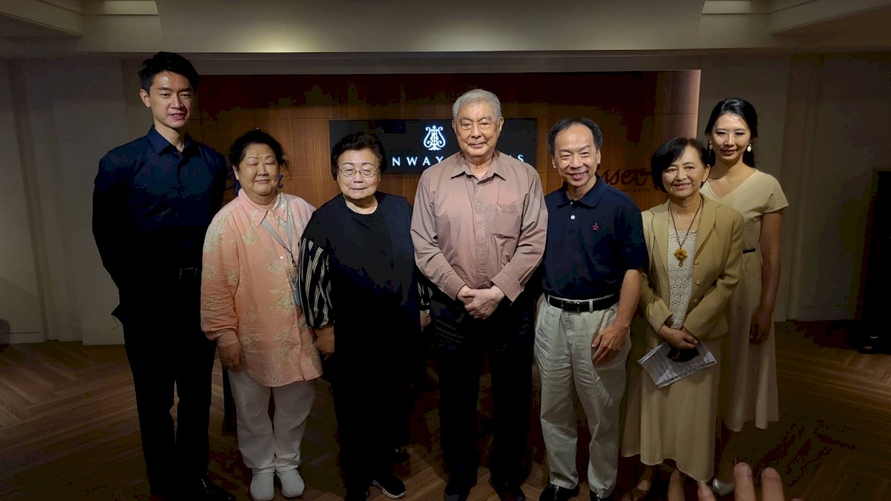 任蓉60年前演唱許博允首次發表創作 學生劉夢潔今接棒