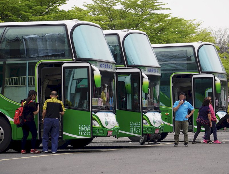 112年度遊覽車評鑑出爐 29家未達乙等