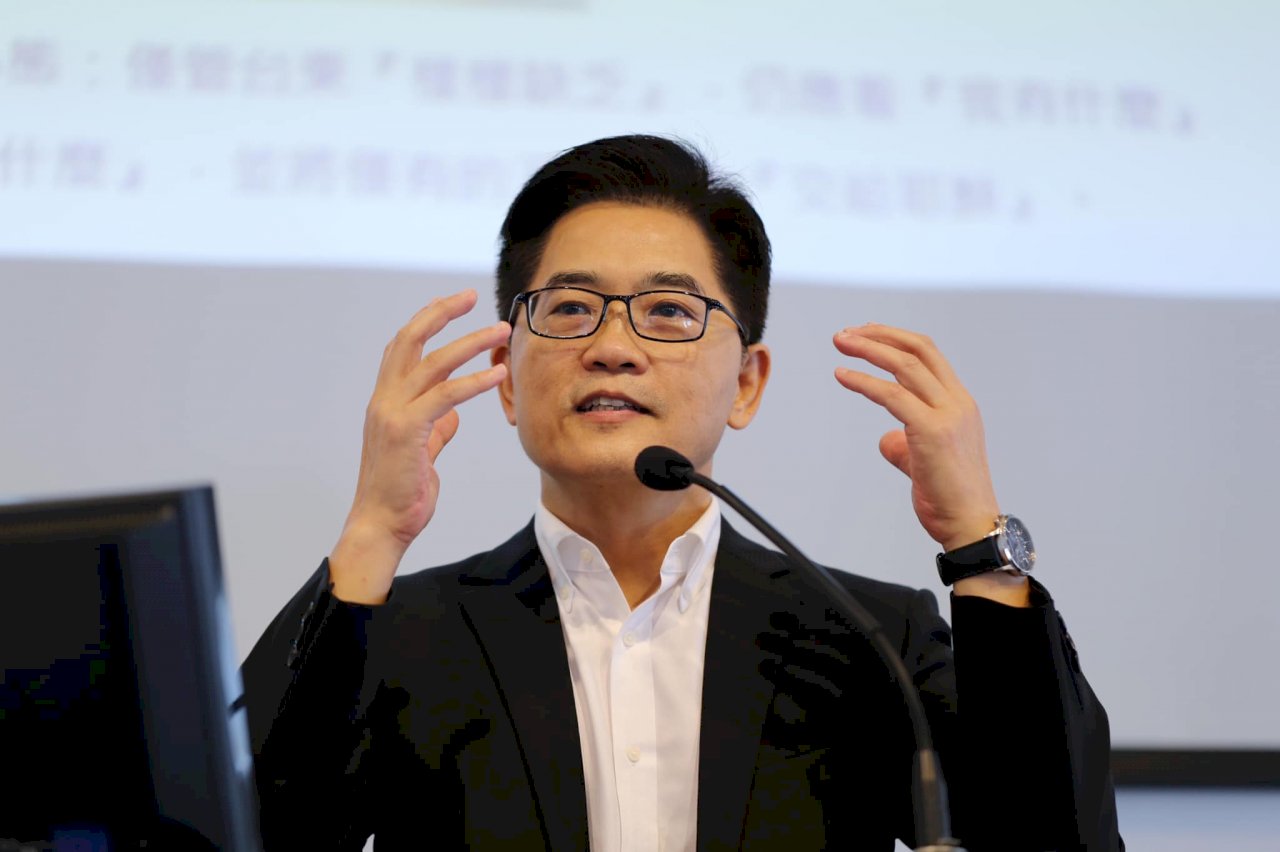 國會職權修法全台宣講 黃健庭：成效不錯、藉機操兵尋覓新血
