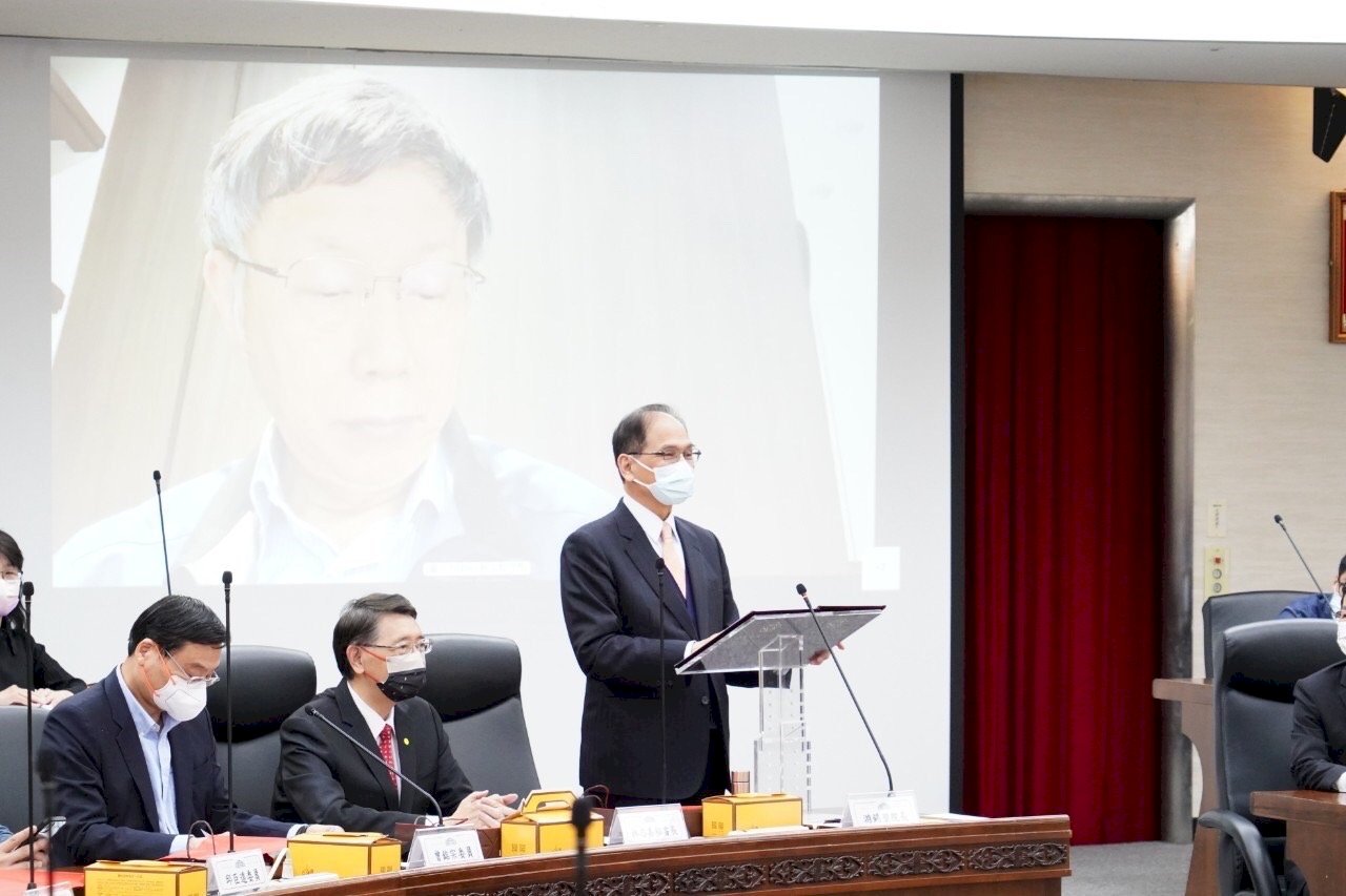 游錫堃拜會談立院遷建 柯文哲建議空總舊址 願盡力幫忙