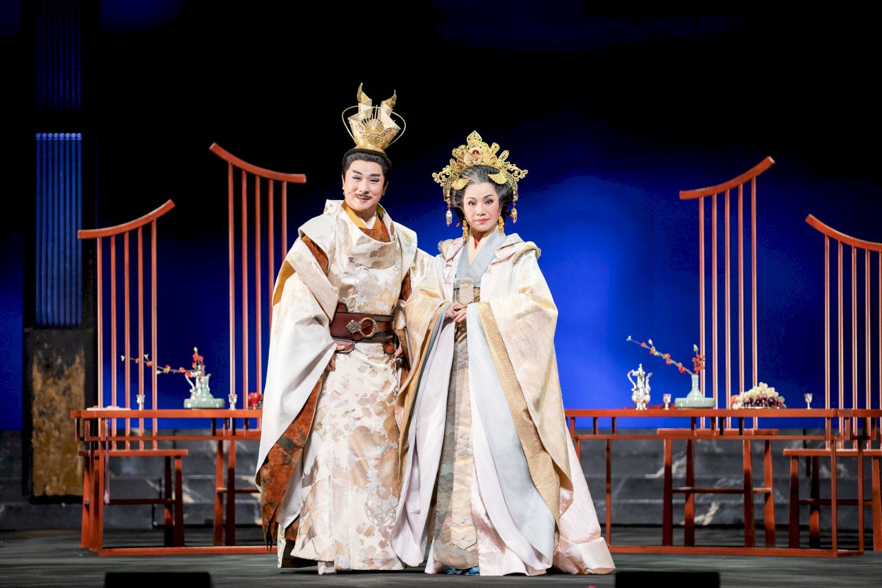 京劇名角跨界演歌仔戲  唐美雲、唐文華「雙唐」聯手超吸睛