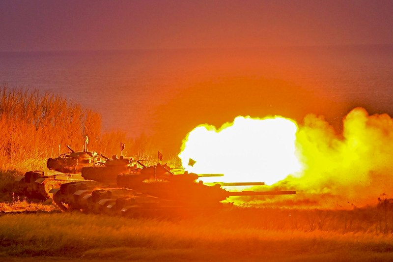 外離島防衛作戰澎湖實彈射擊 展現戰力場面震撼