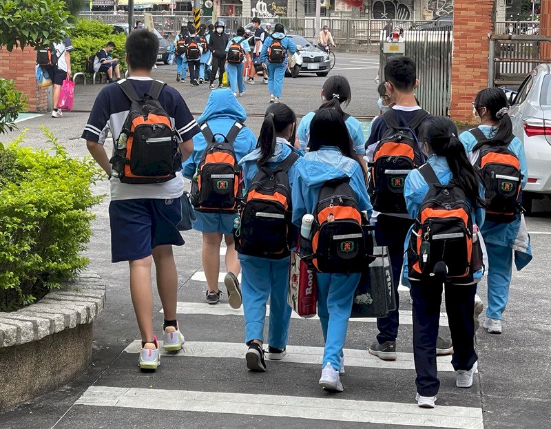 北市鼓勵各校下週遠距教學   國三、高三實施至畢典前