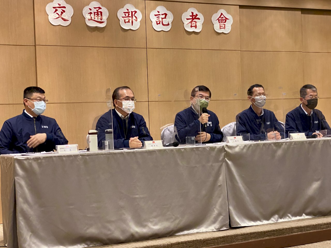 台鐵五一疏運缺口近36萬人次 首推類火車應變、盼備而不用(影音)
