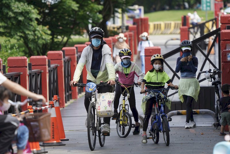 4月末東北風忽去乍來 5月初慎防天氣不穩定
