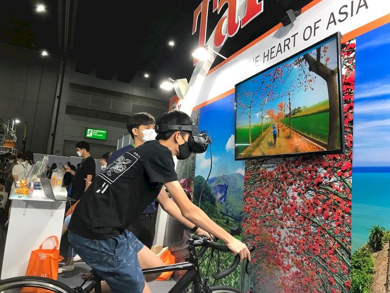 觀光局旅展邀騎自行車 泰國民眾高呼想念台灣