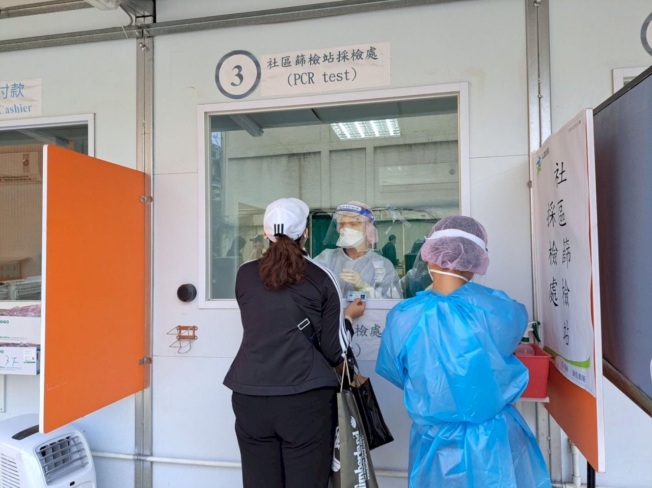 陳時中：若地方量能不足 不排除中央開設採檢站