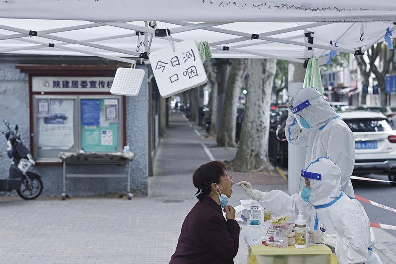 中國下令建立15分鐘核酸採樣圈 恐耗去GDP1.5%