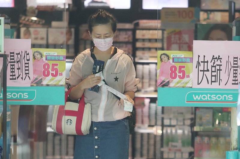 民眾偏好實名制百元快篩？ 八大通路仍有46.8萬劑
