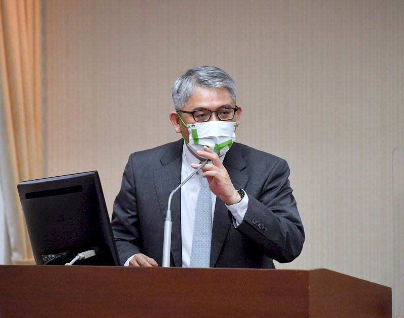 被指「卡」大巨蛋 花敬群曝審查過程回擊北市府
