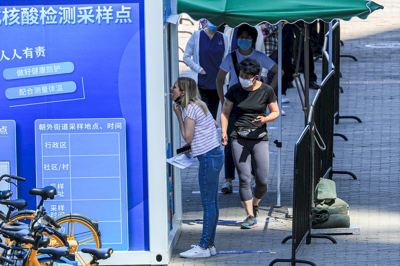 北京清零害慘經濟 中產階級嘆得終生背債度日