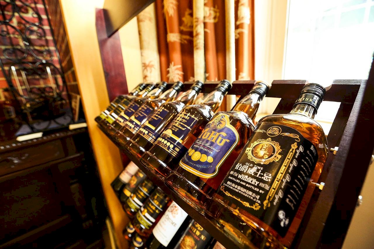 涉嫌向北韓出口酒類飲料 新加坡2公司面臨告訴