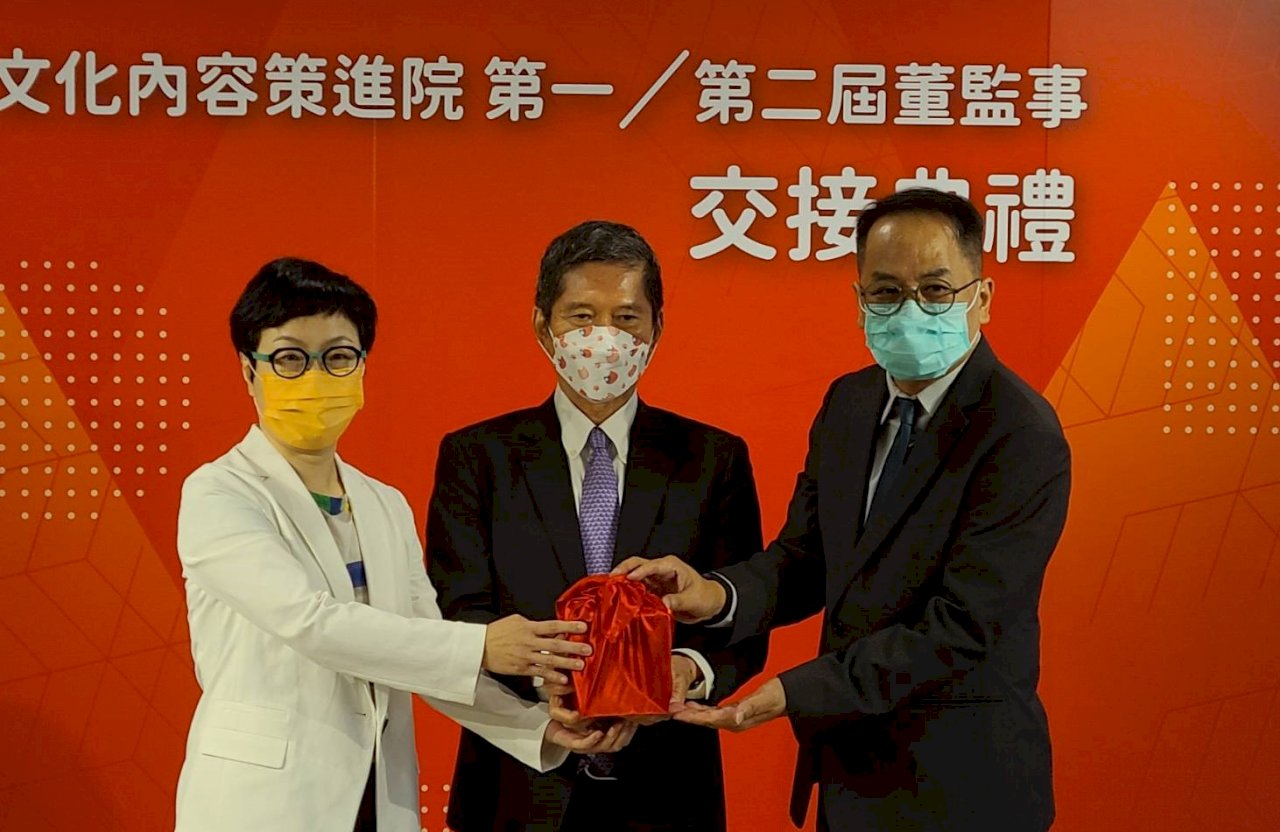 接掌文策院 彭俊亨：扮演好中繼投手 強化各方資源整合