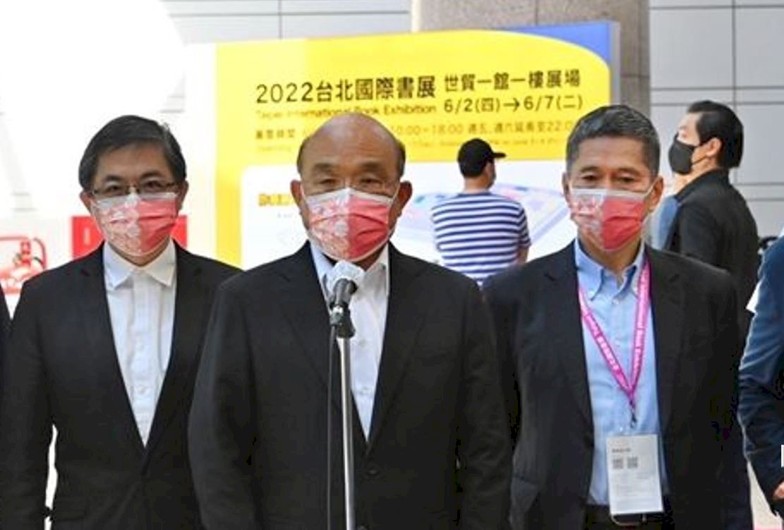 馬英九批台「不自由」 蘇揆：為極權塗脂抹粉定成世界笑柄