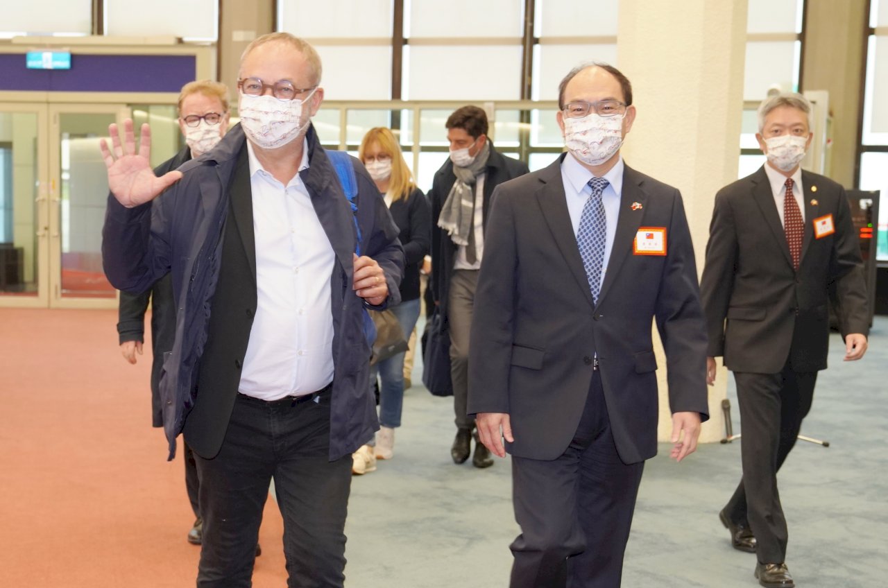 法國參議院訪團抵台 讚台灣是民主典範 盼增進台法關係 (影音)