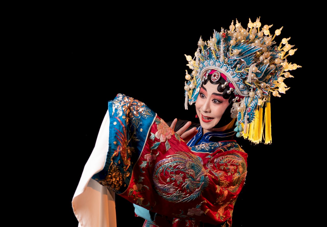 黃宇琳加盟國光獻演專場  唐文華、溫宇航攜手《群借華》