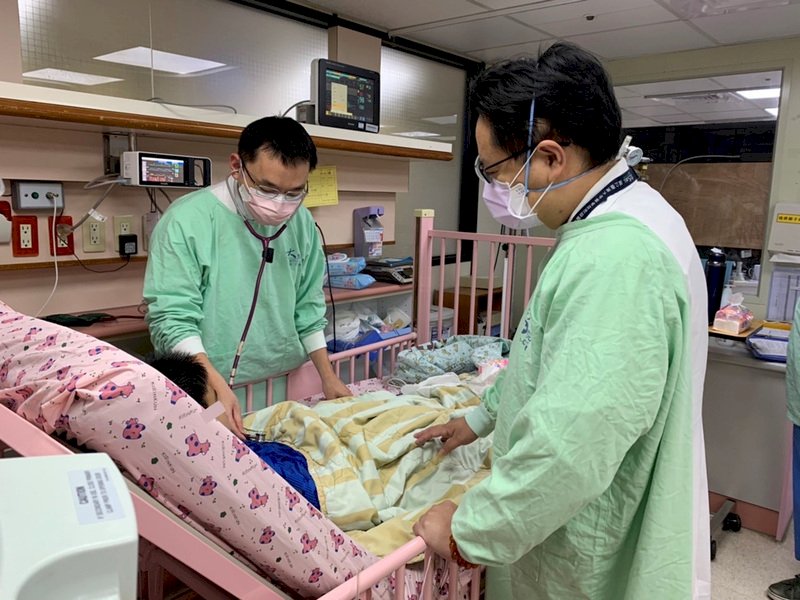 孩童染疫癒後勿鬆懈   醫估MIS-C重症將增百例以上