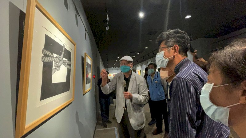 台灣版畫之父廖修平金門展出  作品送第2故鄉典藏