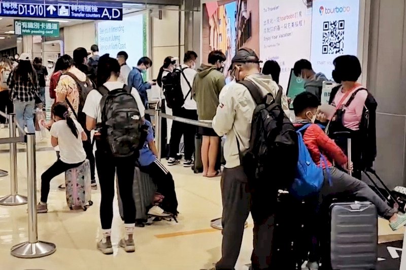 桃園機場轉機擬收500元設施使用費 開徵時程未定