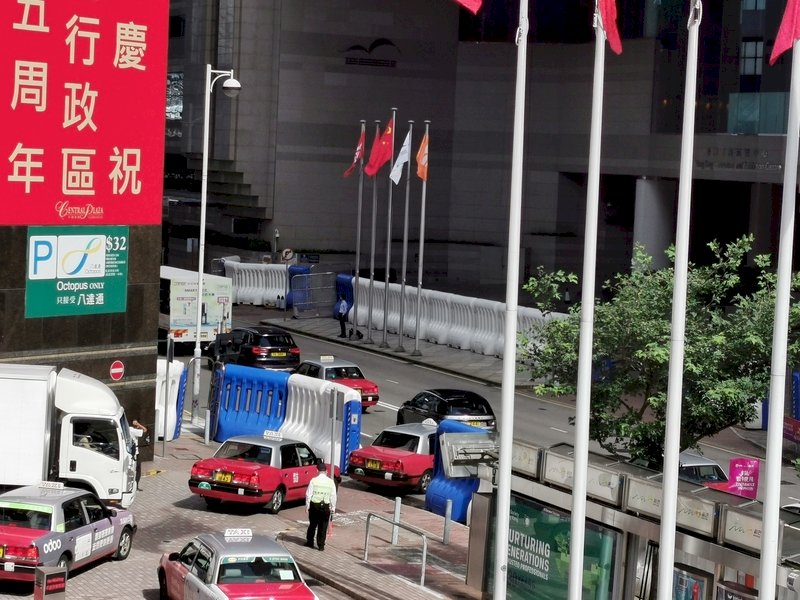 港媒：習近平伉儷明到訪 港多名社運人士先遭約談