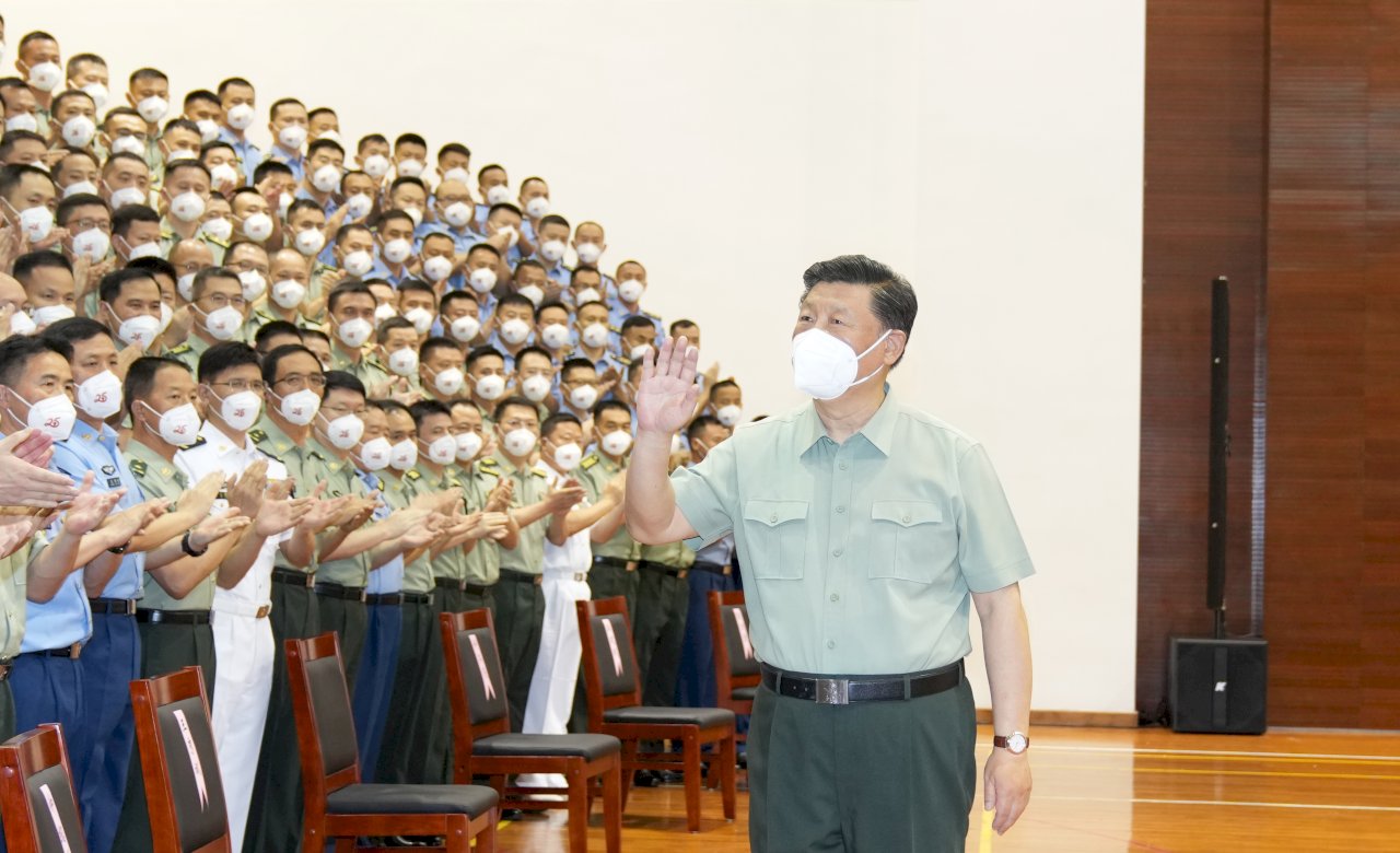 香港主權移交25週年／習近平視察駐港解放軍 稱由亂而治發揮重要作用