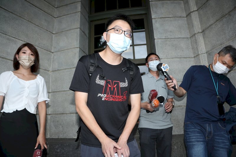 吳宗憲列藍不分區 &nbsp;恩恩爸：心口再被插一刀