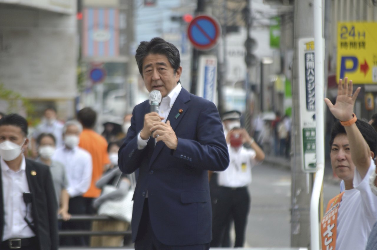安倍晉三槍擊現場 22人維安陣仗出現漏洞