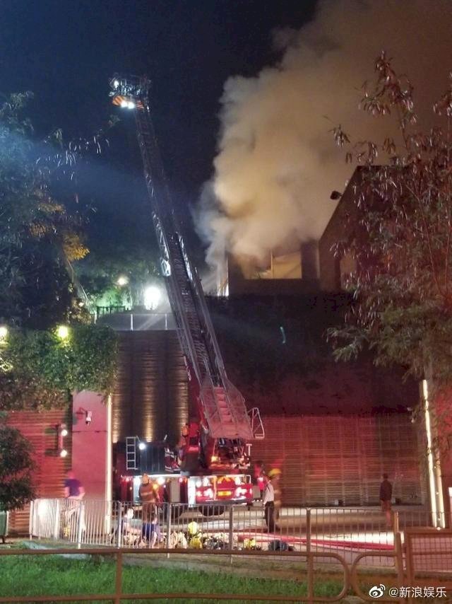 林青霞香港豪宅火警！無人受傷　消防8小時撲滅