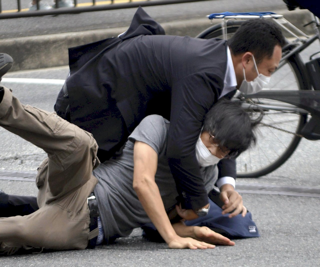 日媒：暗殺安倍嫌犯將接受精神評估