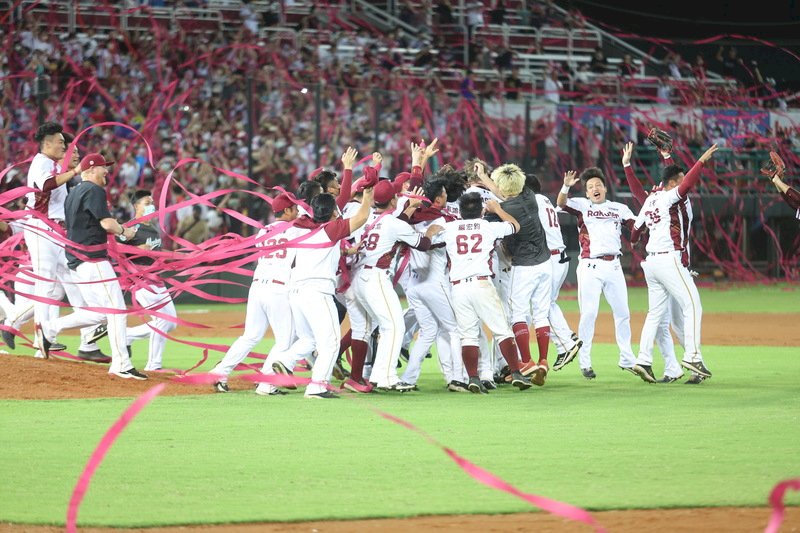 桃猿上半季封王  林立獲選MVP