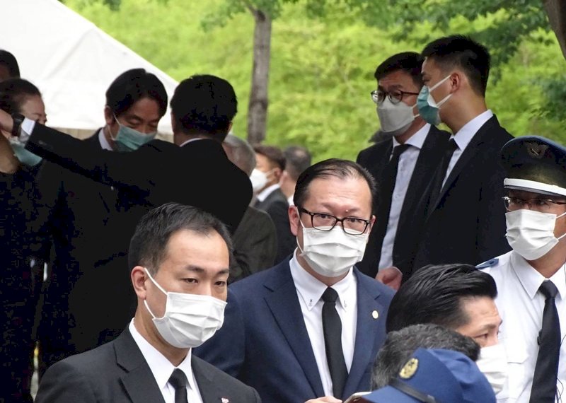 賴清德抵增上寺表哀思 預計晚間抵台