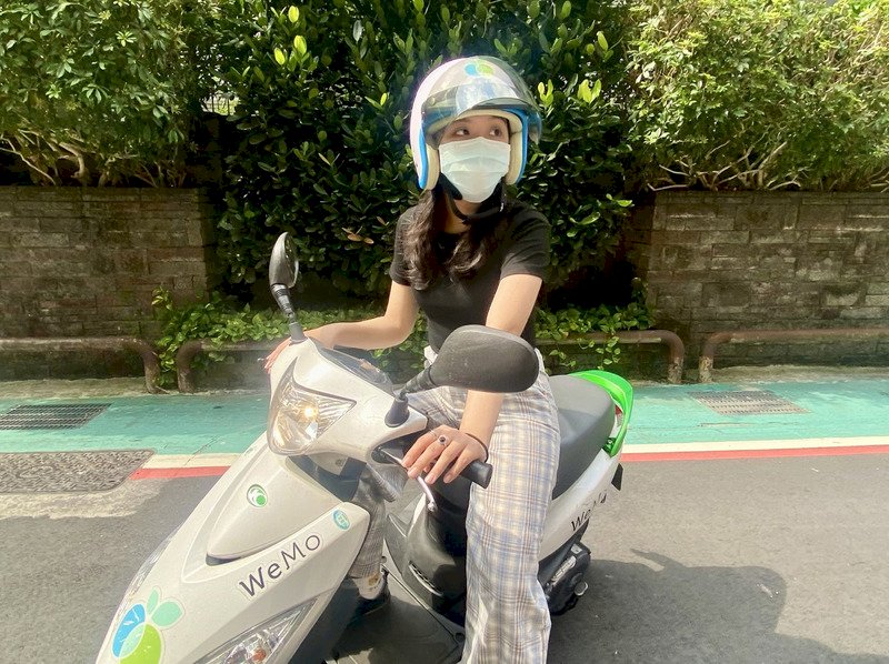 共享機車安全帽易飄異味 業者選醫療級內襯升級