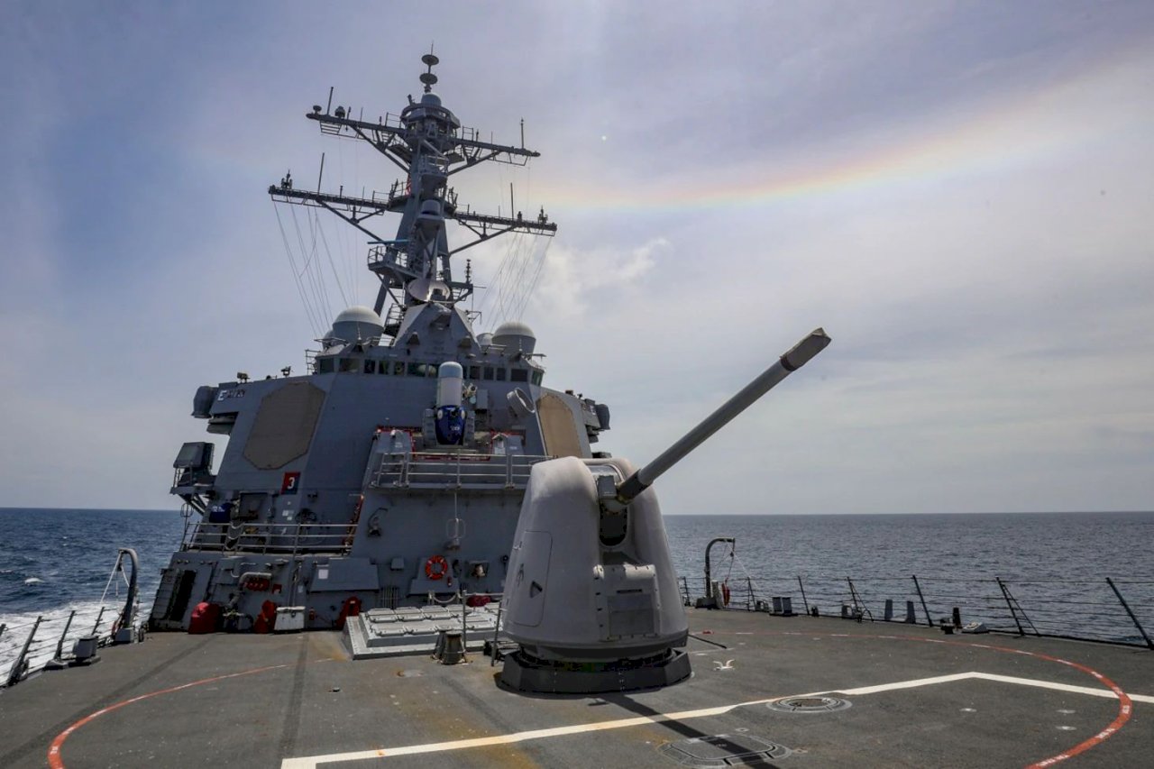 美艦例行性通過台灣海峽 共軍怒控製造風險