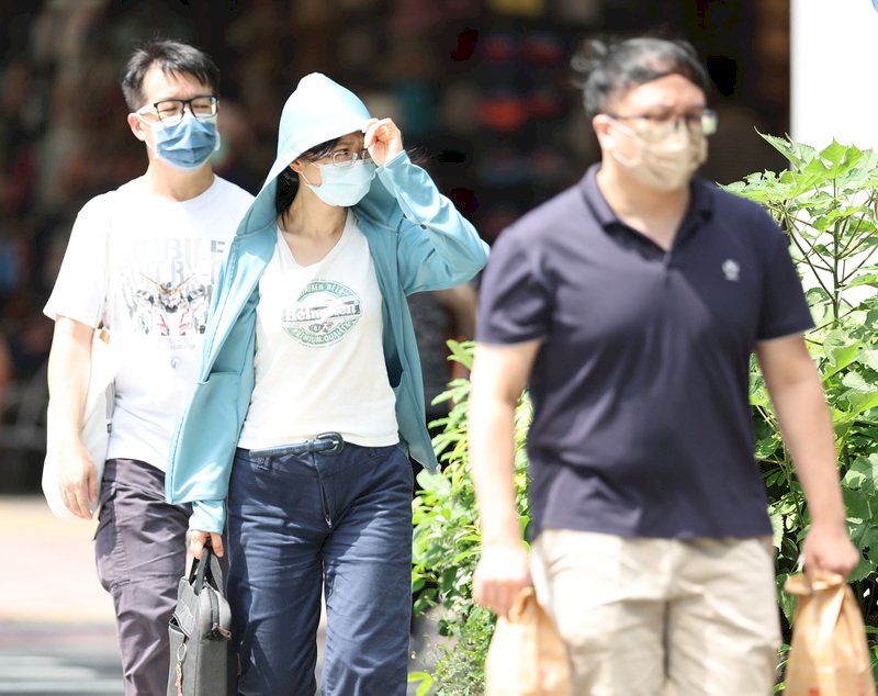 18縣市亮高溫燈號 雙北及宜花恐飆38度