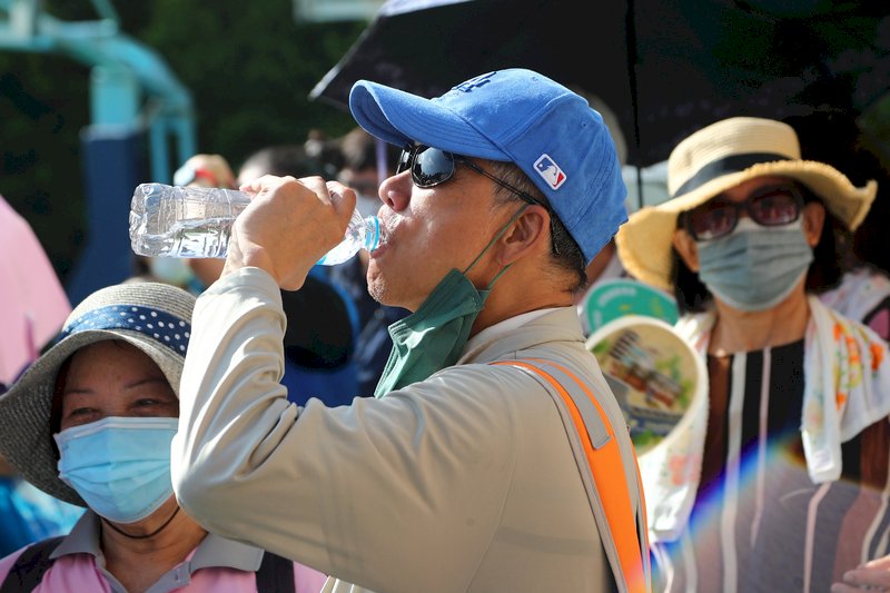 新北板橋39.4°C 創設站20年新高  18縣市續防高溫