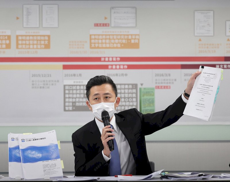 力駁「換堅」說 林智堅舉籃球賽控對手「架拐子」製造假議題