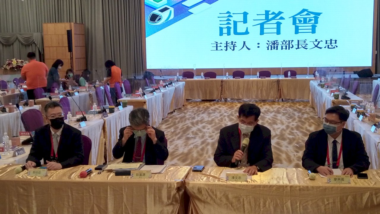 林智堅論文案 教長：台大和中華大學會秉持公正審定