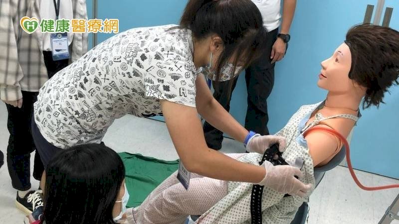 挽救生活品質！90歲嬤「微創脊椎手術」成功