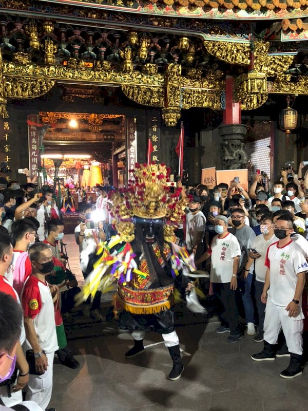竹塹中元城隍祭  夯枷解厄下午登場 (影音)