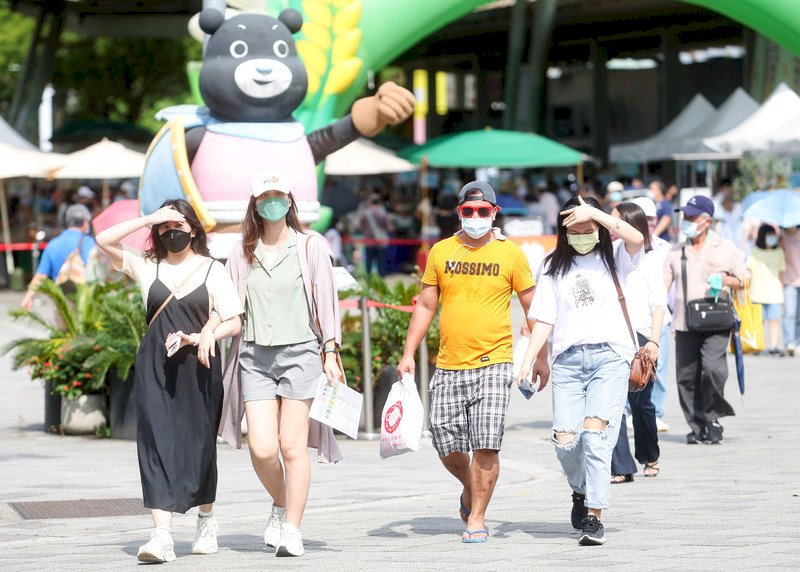 大低壓帶影響連4天防大雨 8/5重回夏季天氣