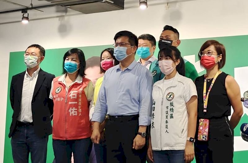 45%民眾不贊成先選市長再選總統 林佳龍再喊話侯友宜清楚表態